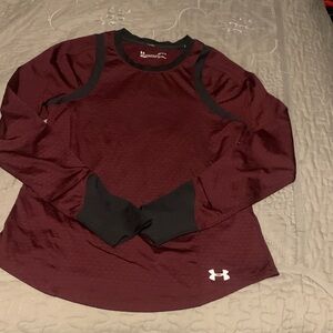 Under Armour Women's Maroon Long Sleeve Performance Pullover with Black Trim